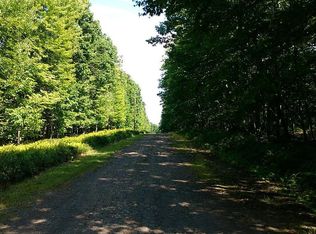 157 Mountain Top Rd, Lackawaxen, PA 18435