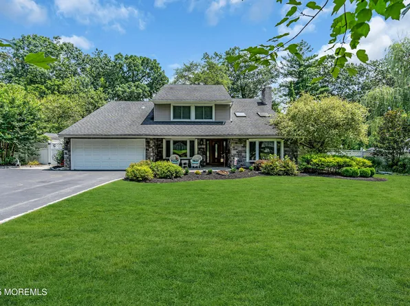 154 Tilton Drive, Freehold, NJ 07728