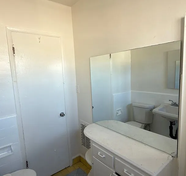 1520Norm — Photo 25