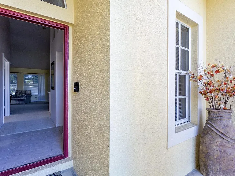 Seashore Cir — Photo 27