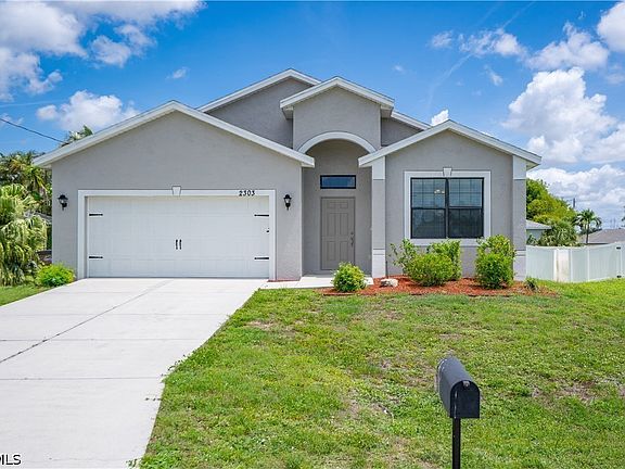 2nd image of 2303 SW 21st Ter