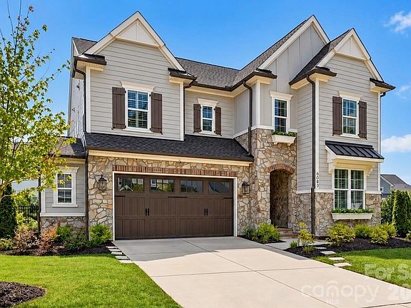 2nd image of 6083 Holden Ct