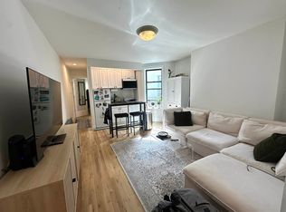 324 W 47th St #5A, New York, NY 10036