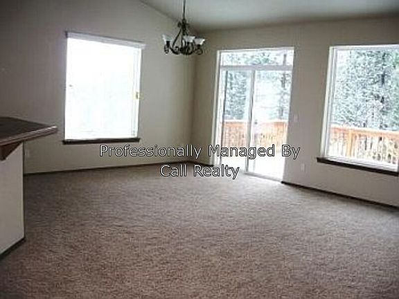 3rd image of 5007 N Elton Ln