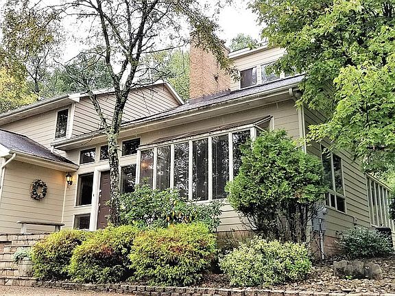 3rd image of 1403 Dellview Dr