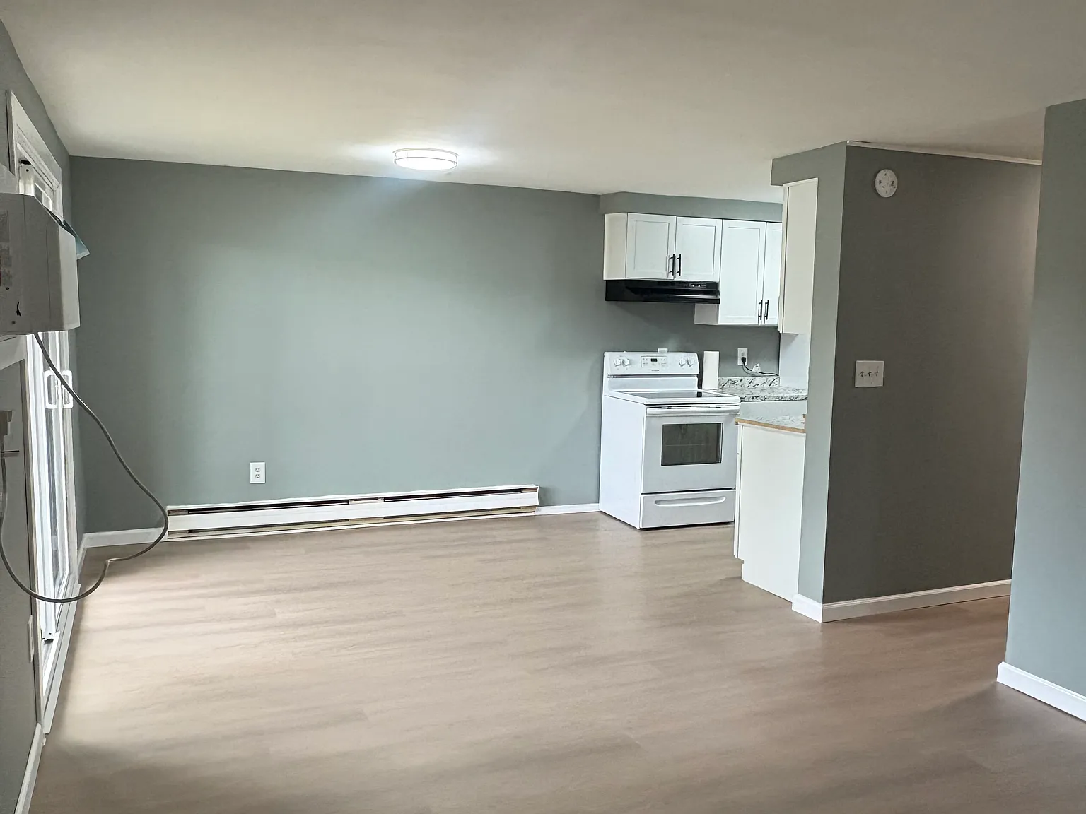 1 bed, 772 sqft, $1,350 — Photo 1