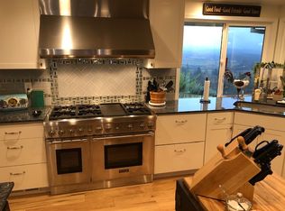 762 Viewcrest Dr, Eagle Pt, OR 97524