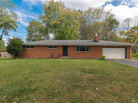 2nd image of 3304 Fair Oaks Dr
