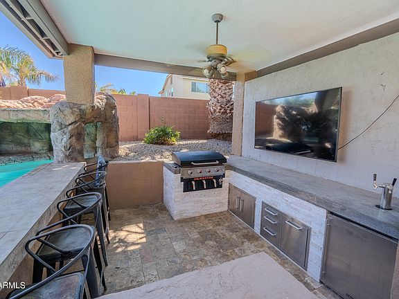 5th image of 41389 N JARNIGAN Place