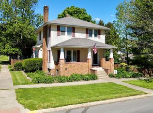 301 N Market St, Mc Arthur, OH 45651