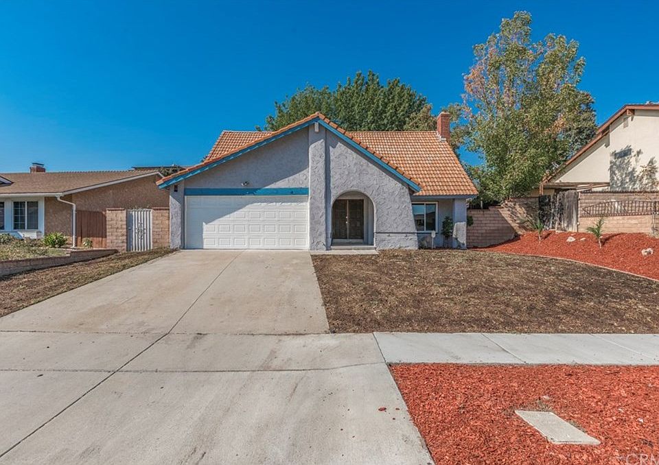 1st image of 3964 Piedmont Dr