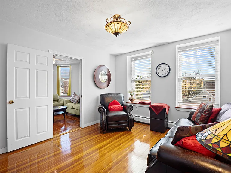 95 Florida St #2 — Photo 4