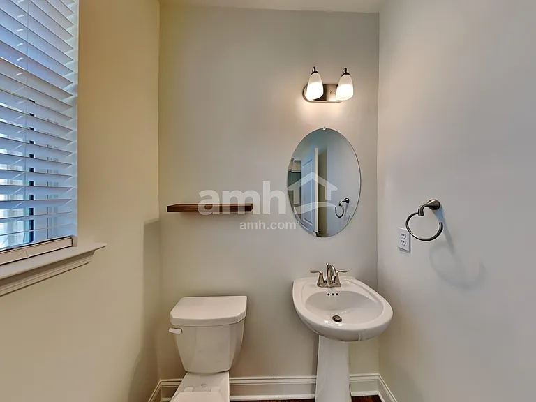 5125 Staten Ln — Photo 7