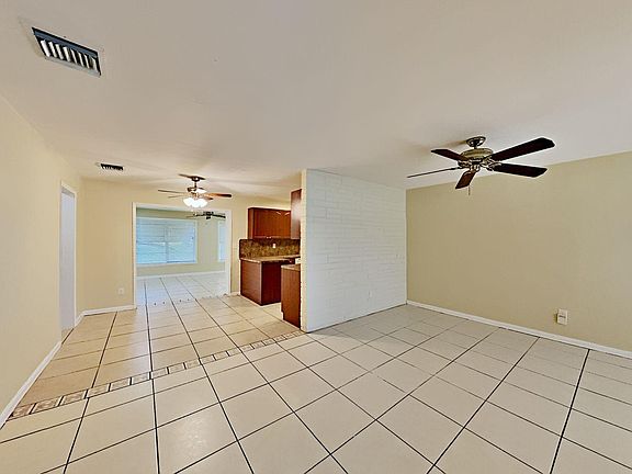 3rd image of 1769 12th Ave N