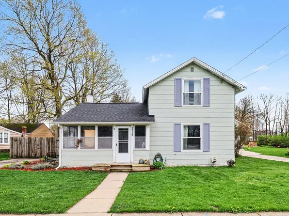 218 E Vienna St, Schoolcraft, MI 49087