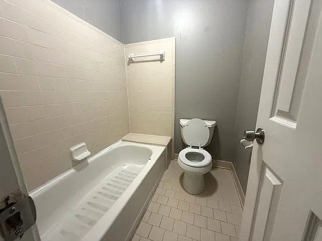 4230 Cedartree Dr — Photo 5