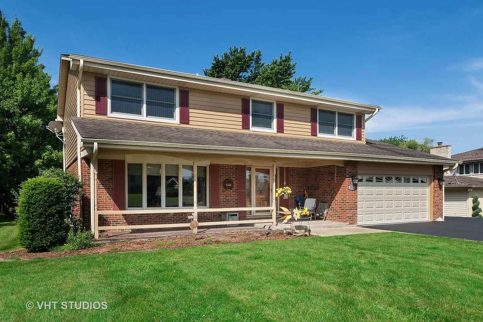 382 Meadowlark Rd photo 1