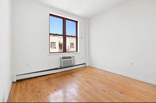 Rented by The Downtown LLC | media 27