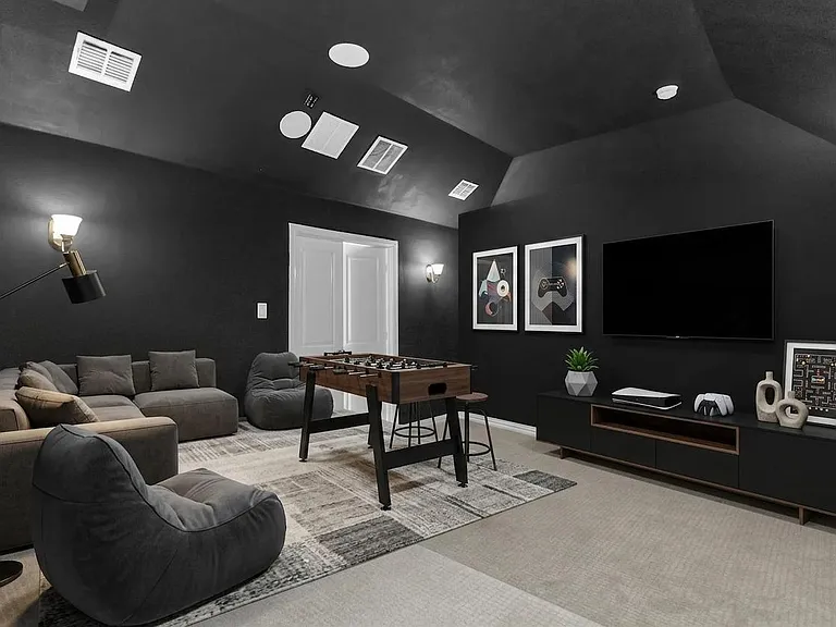 6333 Hall Rd #1 — Photo 7
