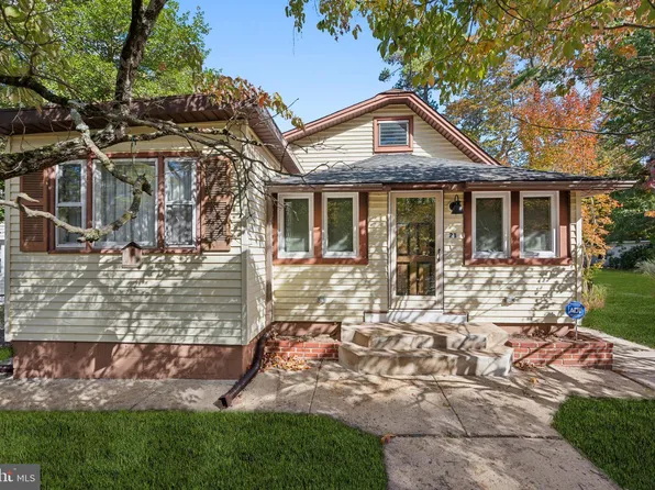 21 Point Breeze Ave, Clementon, NJ 08021