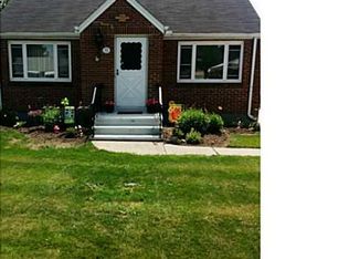 53 Danbury Dr, Cheektowaga, NY 14225