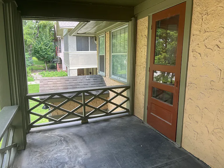 4827 Holly St #1 — Photo 3