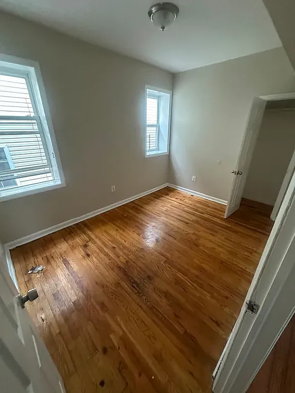 4 bed, 2360 sqft, $2,500 — Photo 4