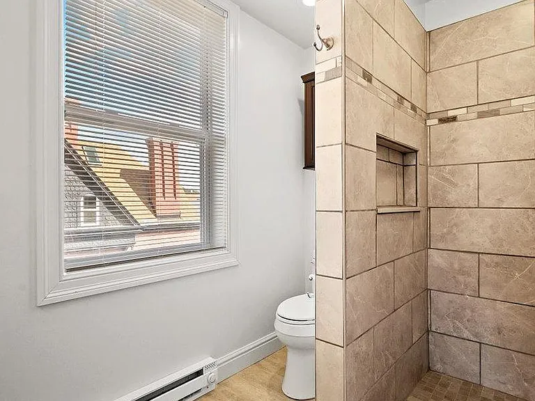 5400 Elmer St #5 — Photo 3