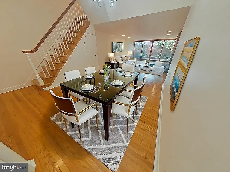 1920 Lombard St #1 — Photo 2