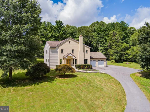 3492 Rosemary Ln, Ellicott City, MD 21042