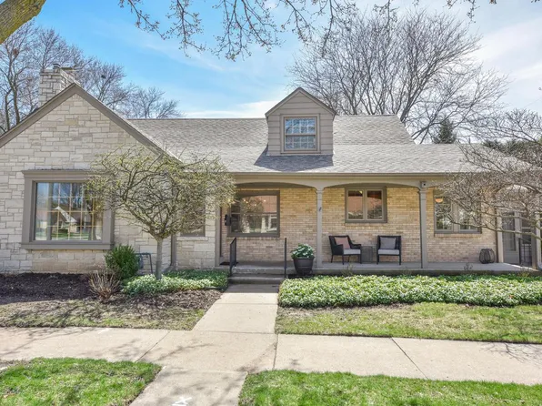 8501 West Clarke STREET, Wauwatosa, WI 53226