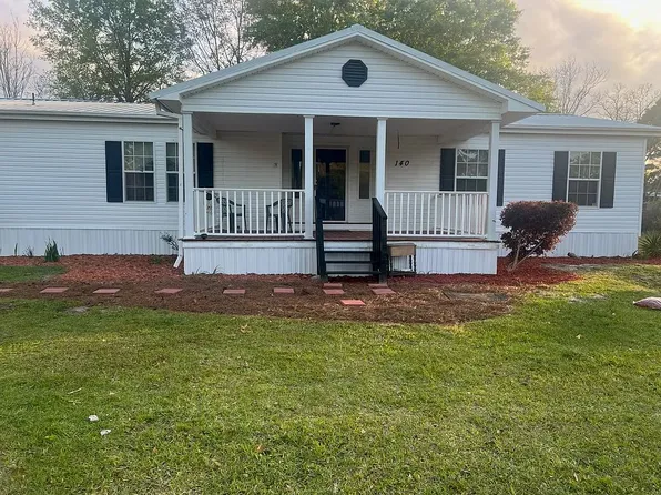 140 Crosby St, Surrency, GA 31563