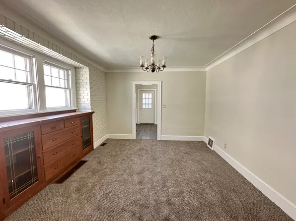 3910 Watson Ave, Toledo, OH 43612