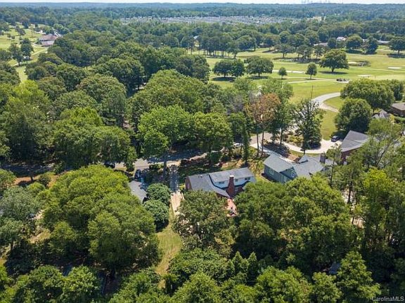 3rd image of 317 Pine Island Dr