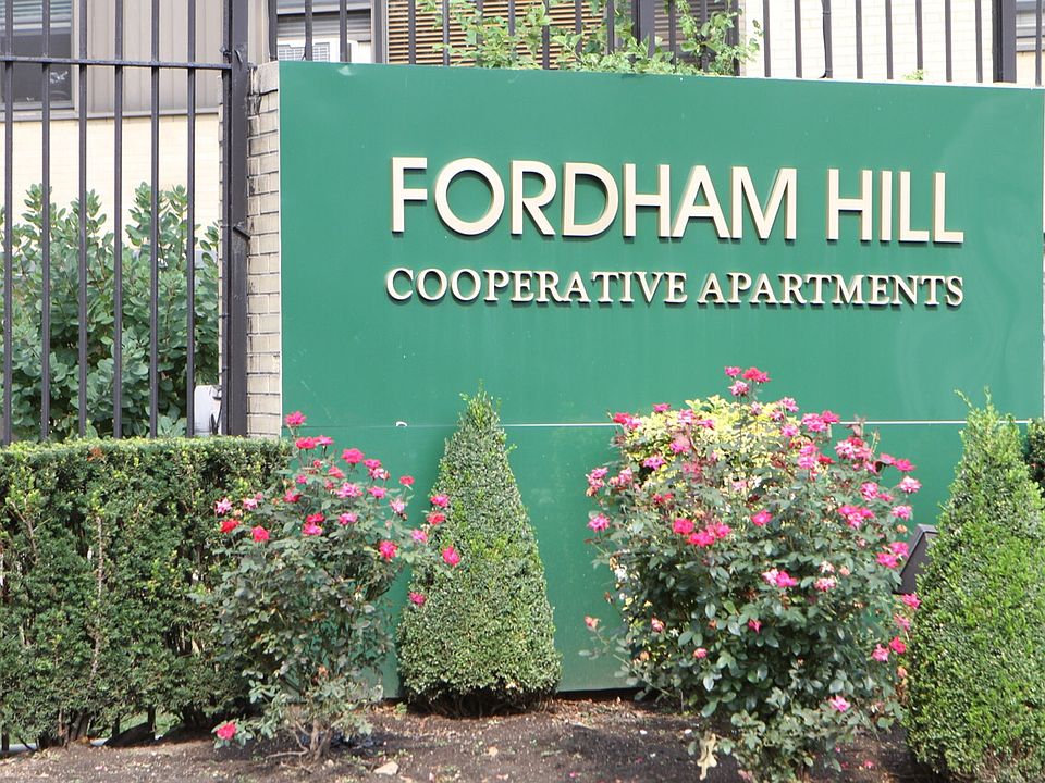 1st image of 6 Fordham Hill Oval APT 9A