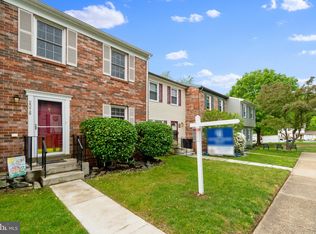 2076 Lake Grove Ln, Crofton, MD 21114