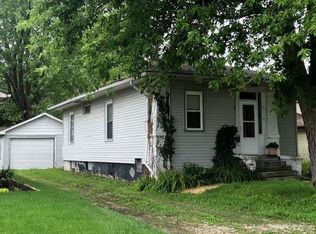 802 McArthur Rd, La Salle, IL 61301