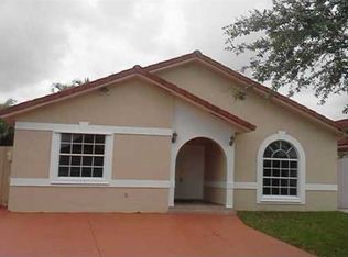 7480 W 32nd Ln, Hialeah, FL 33018