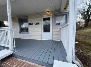 612 21st St NW #B, Roanoke, VA 24017