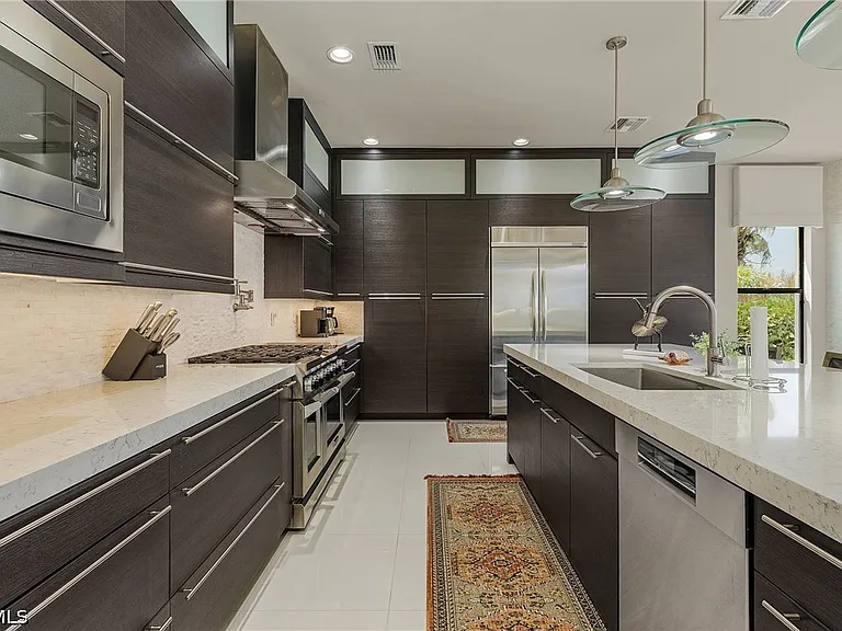 11695 Royal Tee Cir — Photo 12