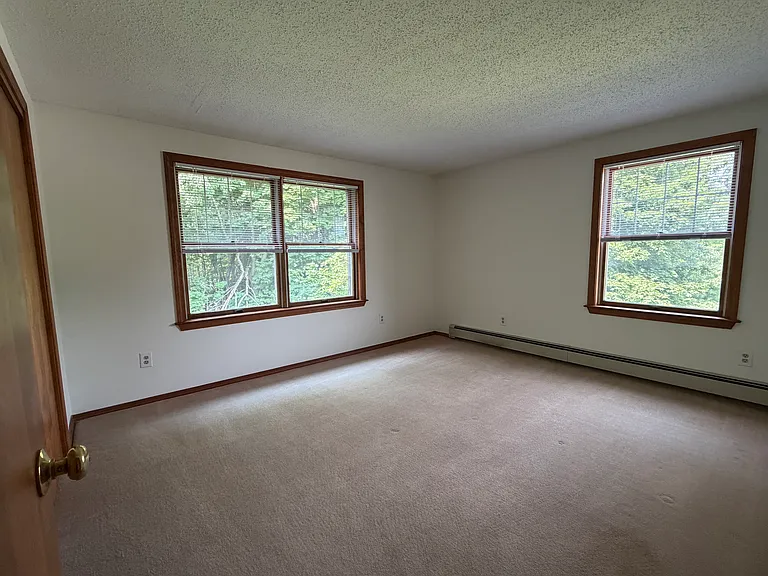 The Highlands Apartments — Photo 20