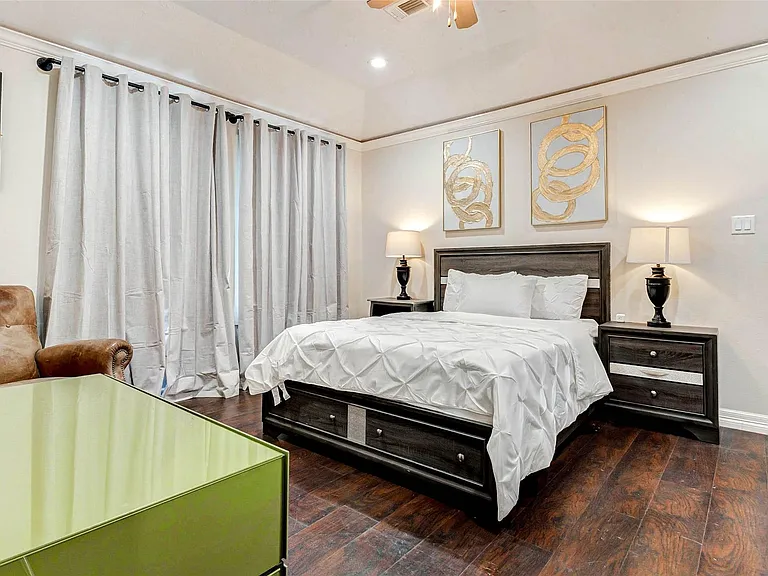 10905 Shady Ln #A — Photo 18