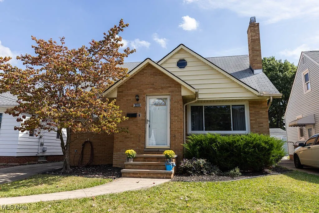 6407 Westminster Dr photo 1