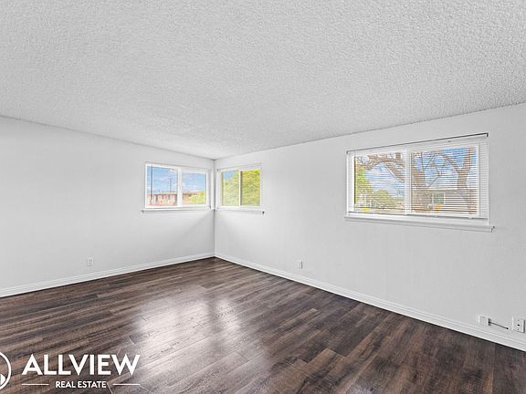 2nd image of 3416 W Olinda Ln #D