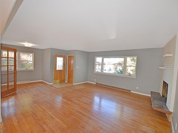 3rd image of 1415 Bridger St