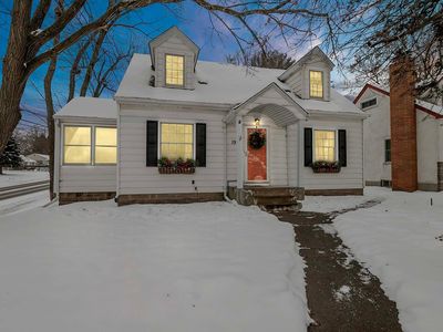 1926 Flandrau St N, Maplewood, MN, 55109