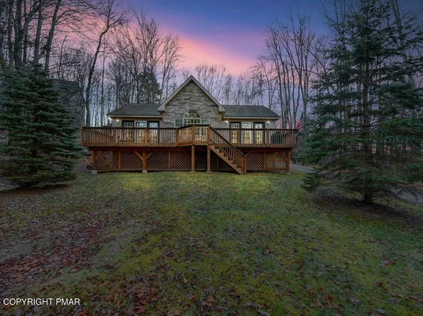 2259 Northgate Ct, Lake Ariel, PA 18436