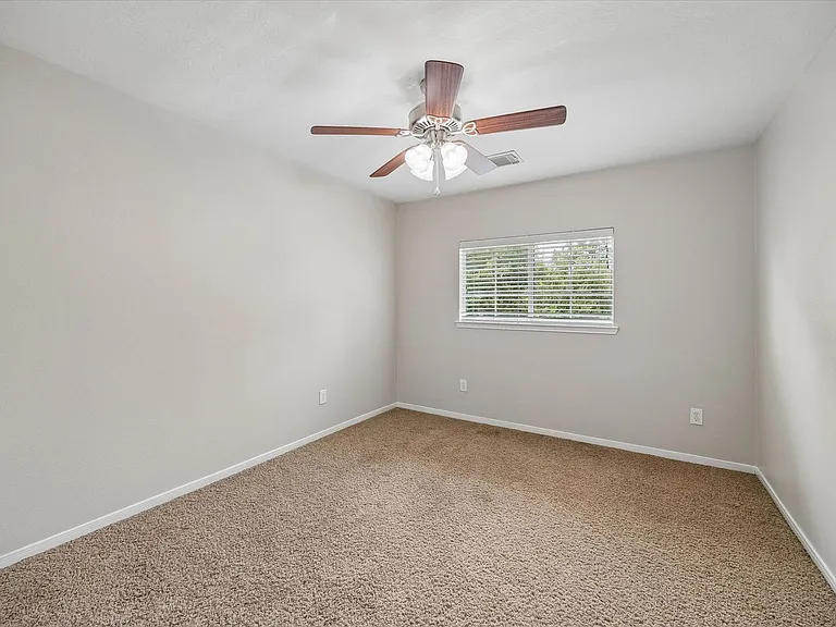 6218 Lovage Ave — Photo 15