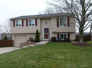 2287 Chapparal Dr, Pittsburgh, PA
