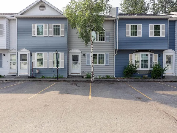 1040 Evergreen St, Fairbanks, AK 99709